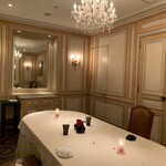 ガストロノミー ジョエル・ロブション - 