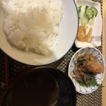 食堂うなり - 
