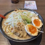 Tammen Hifumi no Yoake Toyama Shinnezuka Ten - Rich Miso Ramen – Extra-large with Soft-boiled Egg