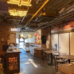 MOON & BACK Ramen Bar & Branch Cafe - 