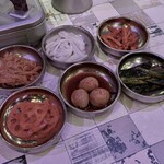 韓国屋台料理とプルコギ専門店 ヒョンチャンプルコギ - ミッパンチャン（2人前）