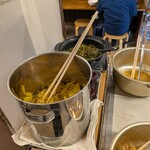 丸星ラーメン - 辛子高菜・沢庵無料