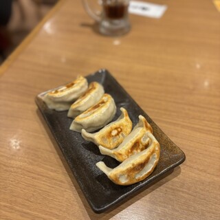 肉汁餃子のダンダダン_1