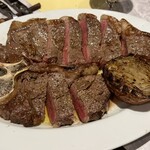 ＆GRILL - 炭火焼 ピステッカ・アッラ・フィオレンティーナ