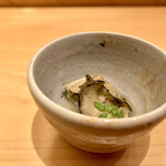 すしやのたい悟 - ＊牡蠣の出汁炊き／三陸