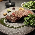 ミートタケシ - 厳選和牛のステーキ120gと春菊バクダン