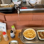 エヴァンタイユ ゴルフクラブ レストラン - 調味料と副菜