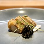 美味いもん屋 わ多なべ - 桃じゅわあああああ！！
      ぎゃーーー激うまああああああああああああああ！
      うめええええええええええええ！
      カリッと！キャビアも良いやつ！
      凄すぎーーーーー！