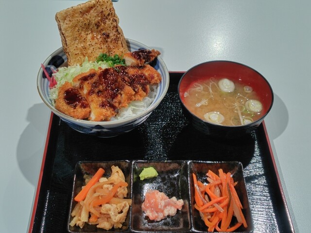 和食屋 はらくっち - 貝田（食堂）の写真