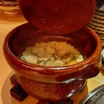 六本木 大皿焼肉 老中 - 【私のお勧め②】黒楽土鍋ご飯