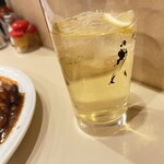 洋食屋 大越 - ハイボールのナカ少し多めにも対応してくれた、だから通うんだよね。
