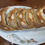 匠屋 - 餃子5個　　　　　530円