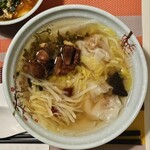 上海古北智选假日酒店 - 