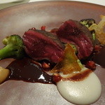 クッチーナ イタリアーナ ガッルーラ - 養老の鹿、赤ワインソース