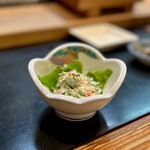 寿し辰 - 蟹サラダ
      ベニズワイ蟹棒のほぐし身とシャキシャキなキュウリのマヨサラダ、いいツマミになります♡♡♡
      さすがLさん♪( ^ω^ )