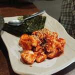 秋葉原 肉寿司 - クリームチーズキムチ