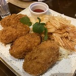 ビアホフ ガンバリウス - 蟹クリームコロッケ