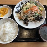 野菜炒め専門店 ベジ家 - 