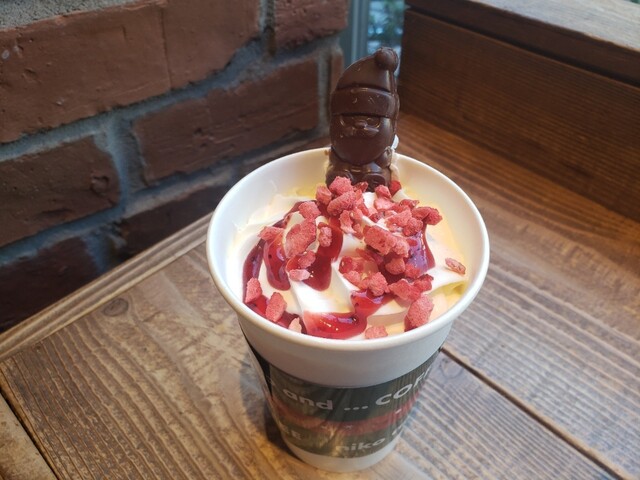 niko and  COFFEE 梅田ヘップファイブ - 大阪梅田（阪急）/カフェ