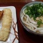 楽釜製麺所 - かけうどん＋イカ天＋いなり