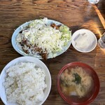 いづみ亭 - レバタレ定食（ねぎ増し）