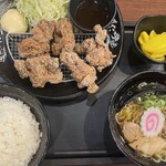 伝説のすた丼屋 - 