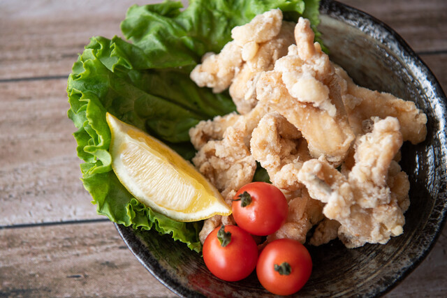 中津からあげテイクアウト専門店 中津 彩鶏々 （イロトリドリ） - 中津