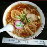 まるとみ食堂 - しょうゆラーメン　550円