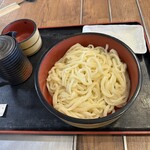 武蔵野うどん きやんち - 【2025.12.6(土)】冷木桶うどん（1人前・大盛600g＋天ぷら食べ放題）870円