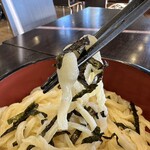 武蔵野うどん きやんち - 【2025.12.6(土)】冷木桶うどんの麵