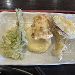 武蔵野うどん きやんち - 【2025.12.6(土)】食べ放題の天ぷら