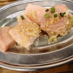 大衆ホルモン肉力屋 - 牛ミノサンド