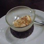 ラ クチーナ ヴェンティトレ - ドライフルーツ入りジェラート