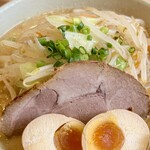 味噌ラーメン はちべえ - 