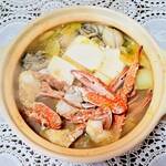 ライフ - 「牡蠣・切りガニ」の味噌鍋