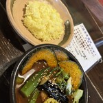 アジアンスープカリー べす - 