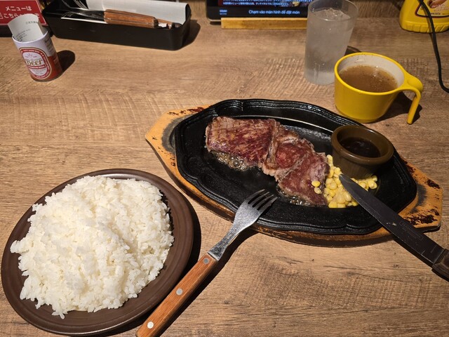 STEAK MAN 新所沢店 （ステーキ マン） - 新所沢/ステーキ | 食べログ