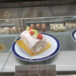 馬車道十番館 - 