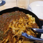 アンヴェイ カフェ - よく絡めます♫平麺は淡路島の生パスタでもちもち✨