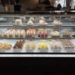 馬車道十番館 - 