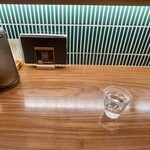 切麦や 甚六 - 店内