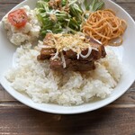 quatre cafe - 角煮ごはん