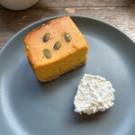 quatre cafe - かぼちゃのケーキ