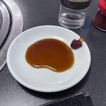 焼肉 雷 - タレと辛味噌