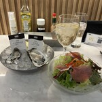 エイス シー オイスターバー - 