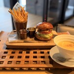 ダブルツリーbyヒルトン - 