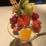 パフェと酒と、、、金魚 - 