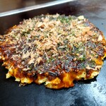 お好み焼き はやし - 牛すじコン焼