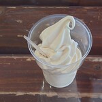 道の駅 錦秋湖 - ソフトクリーム350円カップで