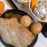 ワールドダイニング シーダパレス - 